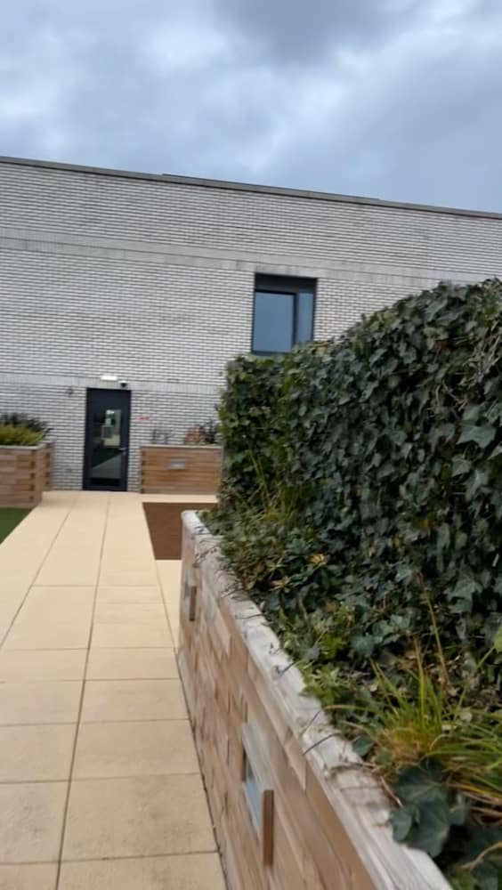 Cozy 1 bed Apartmrnt Luton Airport