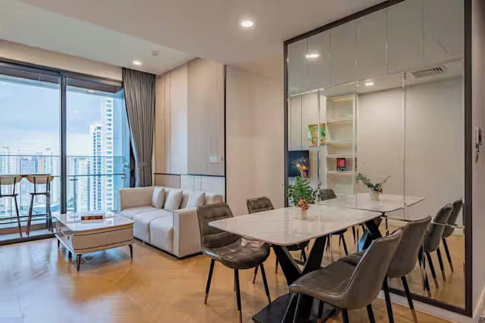 Kluxstay Lumiere Riverside Residence