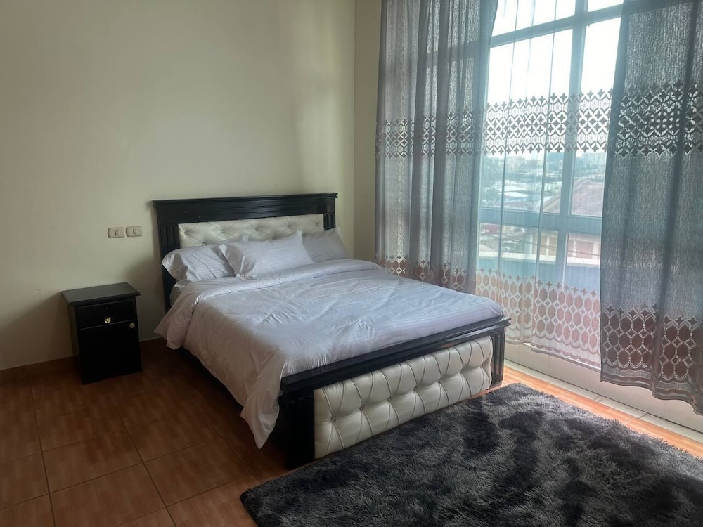 UNIQUE GUEST HOUSE