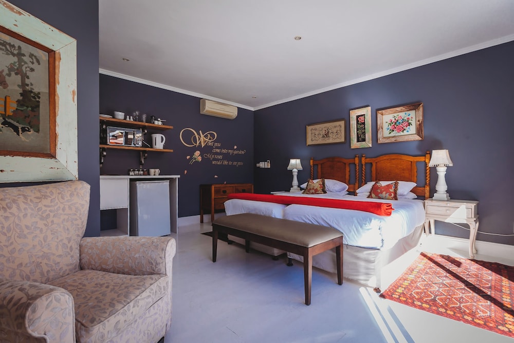 Acorn Guest House