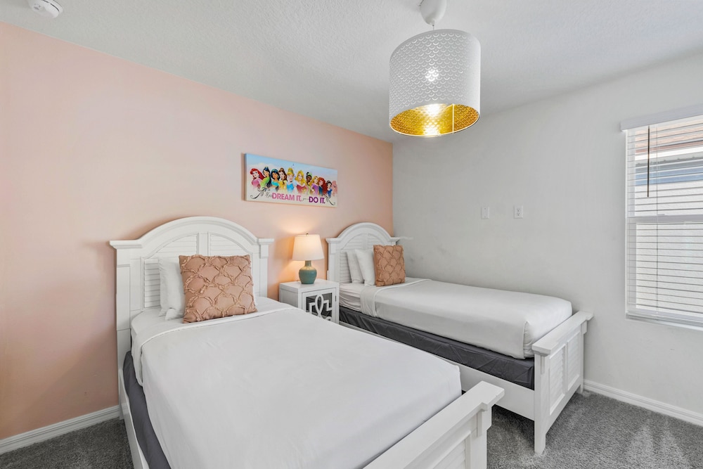 2052 Fleming Mist Pl