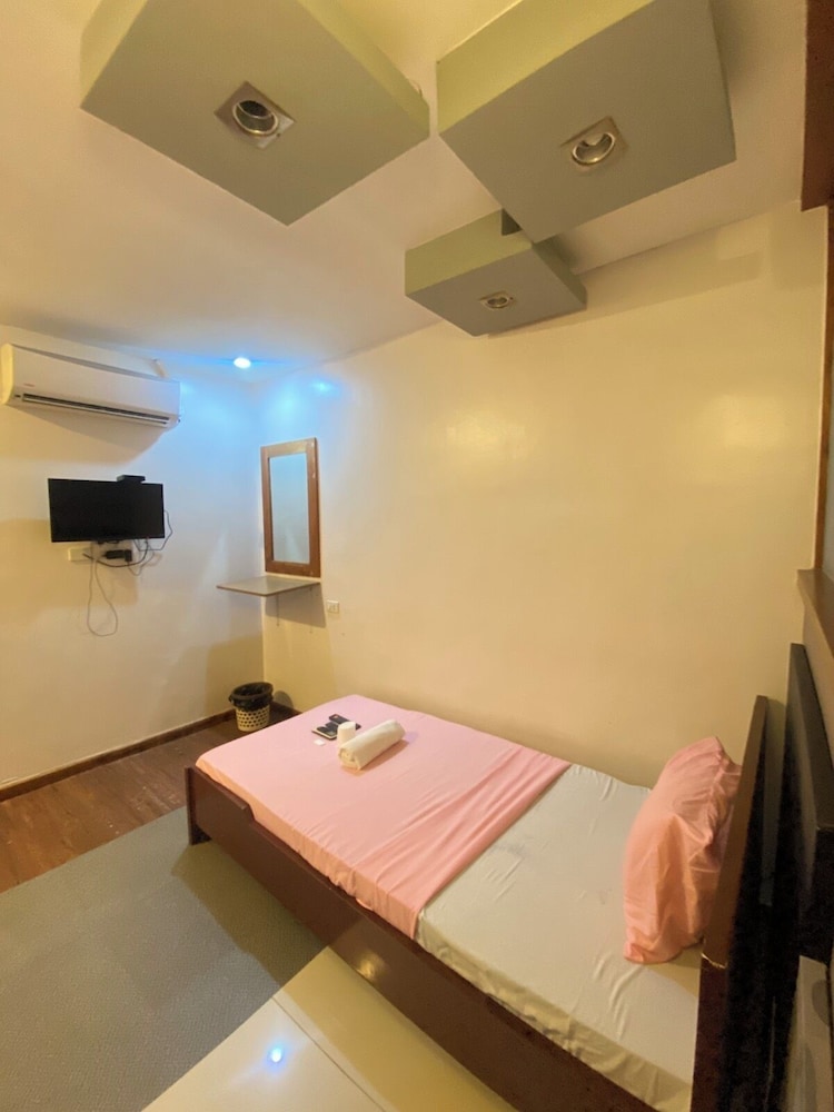 Villa Rosita Hotel Naga City