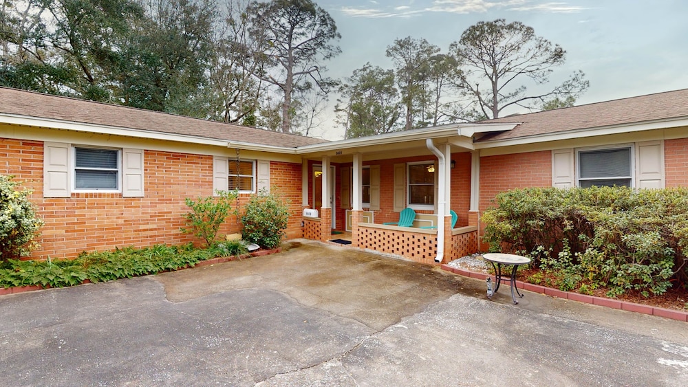 Silver Sand Dollar 3 Bedroom Duplex