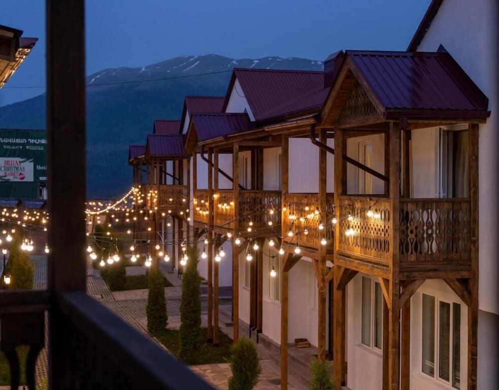 Motives Inn Dilijan