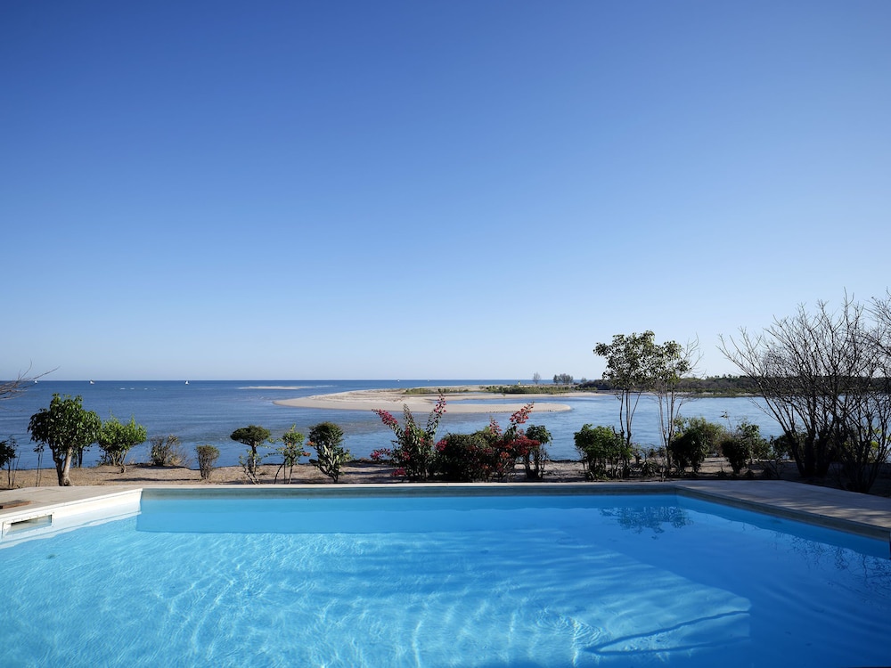 Antsanitia Resort