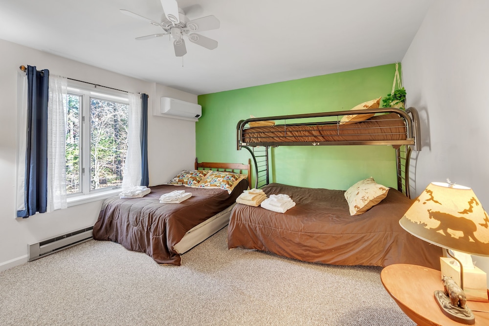 Uncas 16n - Spacious & Scenic Townhome 2 Bedroom Townhouse by The Summit at Gore Mountain