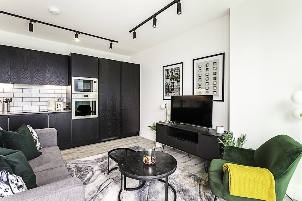 Icon Tower Flat Viii