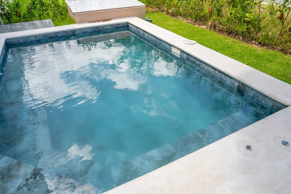 Ziba B06 NOK Classy 3BR Villa by Vistacana Rentals