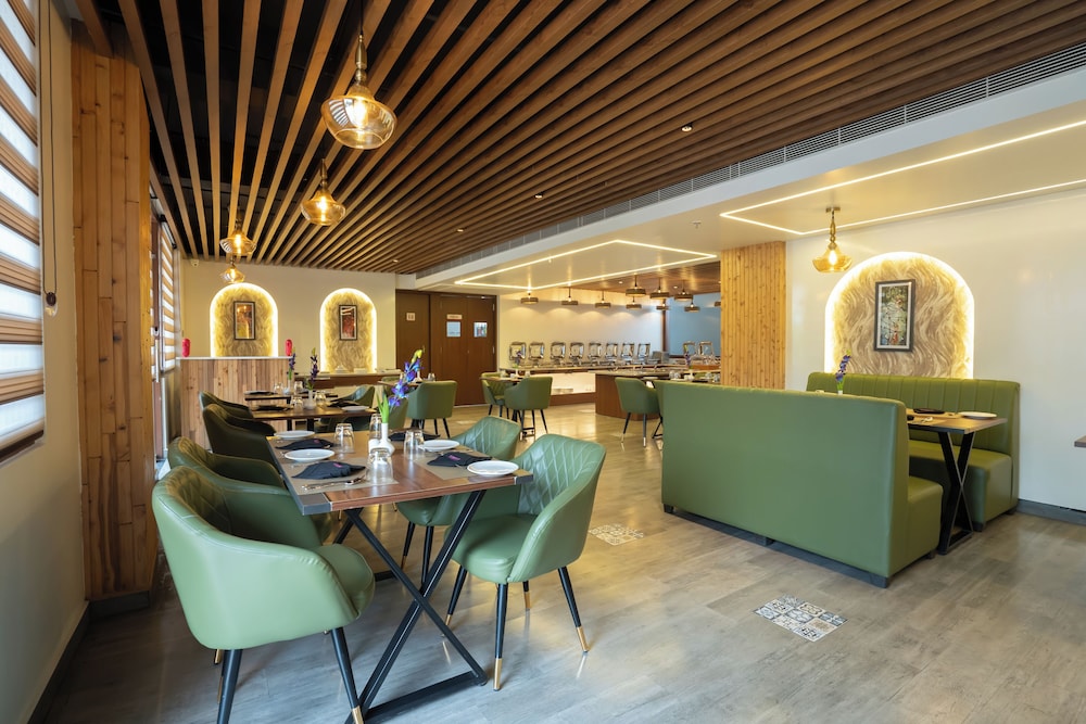 Crestorio Resort & Spa Dehradun