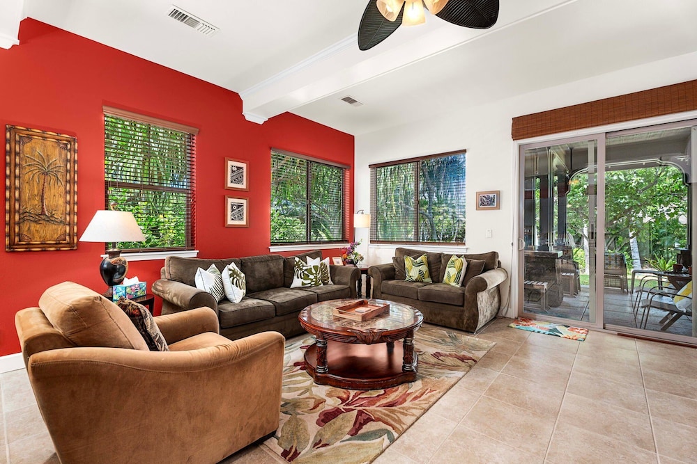 Updated Unit - Perfect Location - Vrkcv