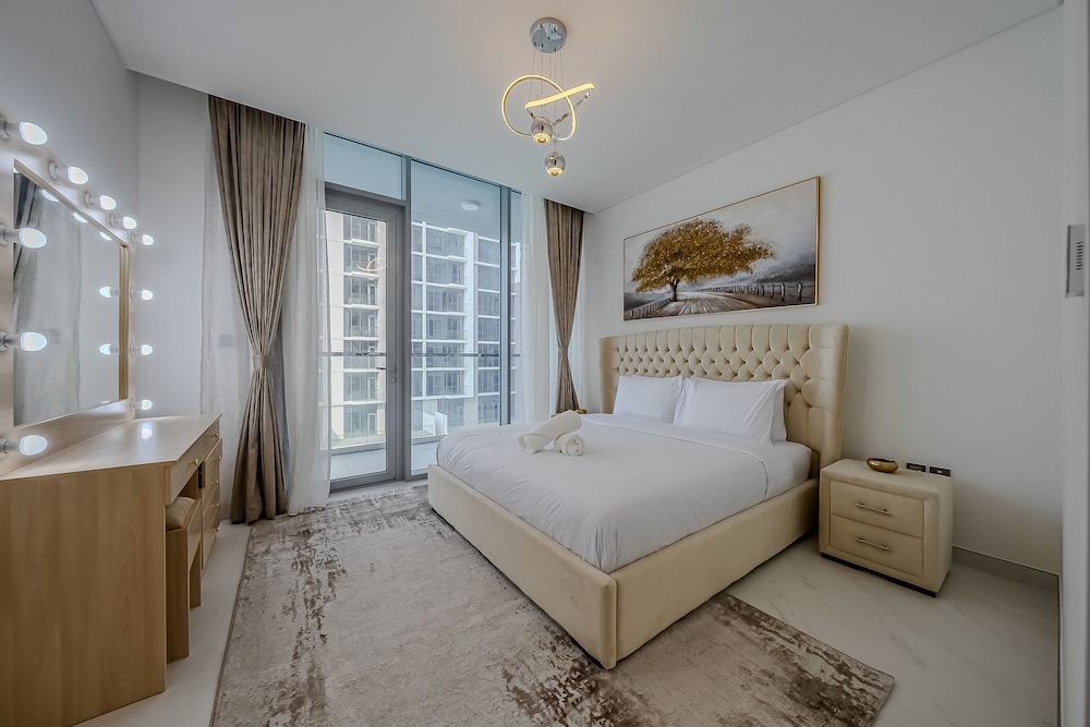 Residence 11 203 in Dubai