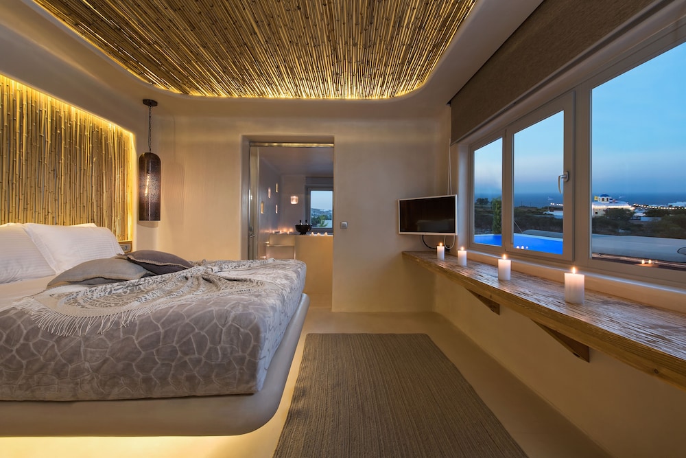 Senses Luxury Houses