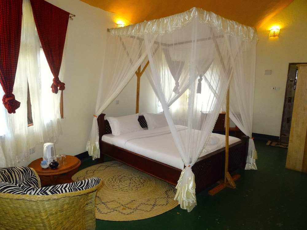 The Vijiji Center Lodge and Safari