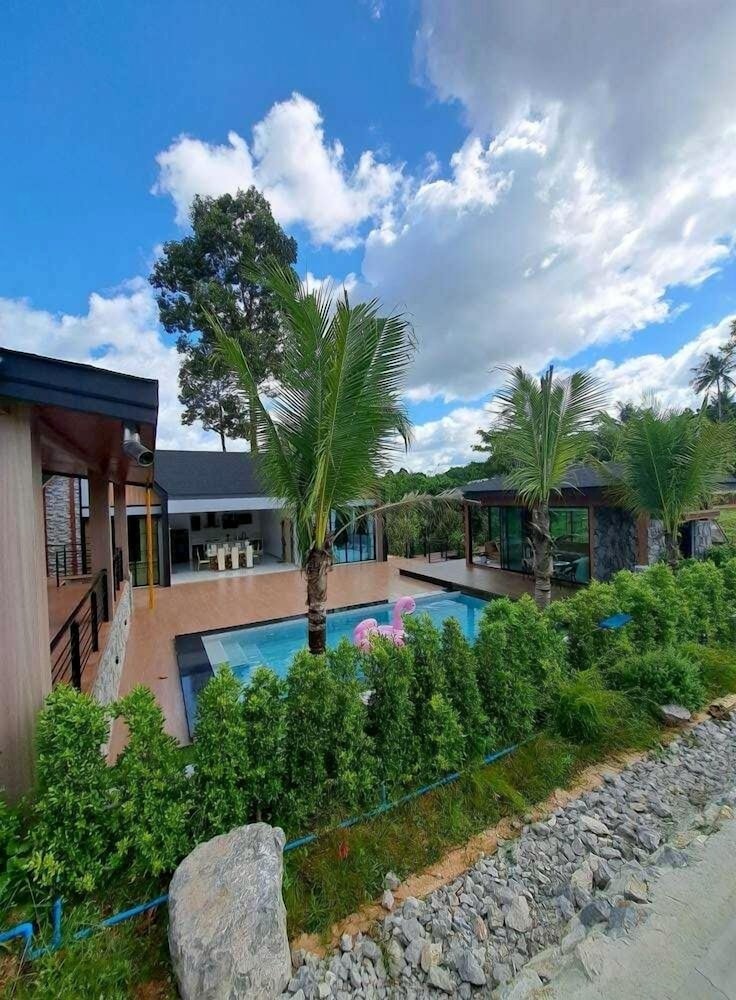 Naisuan villa