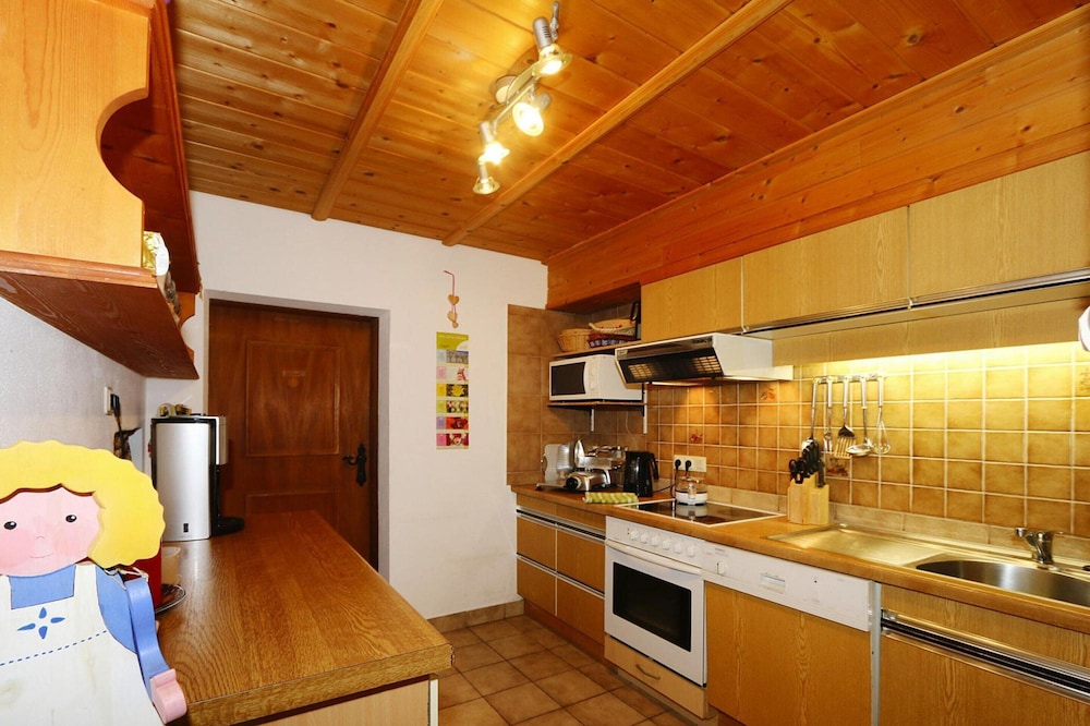 Apartment in Hippach im Zillertal With a Garden