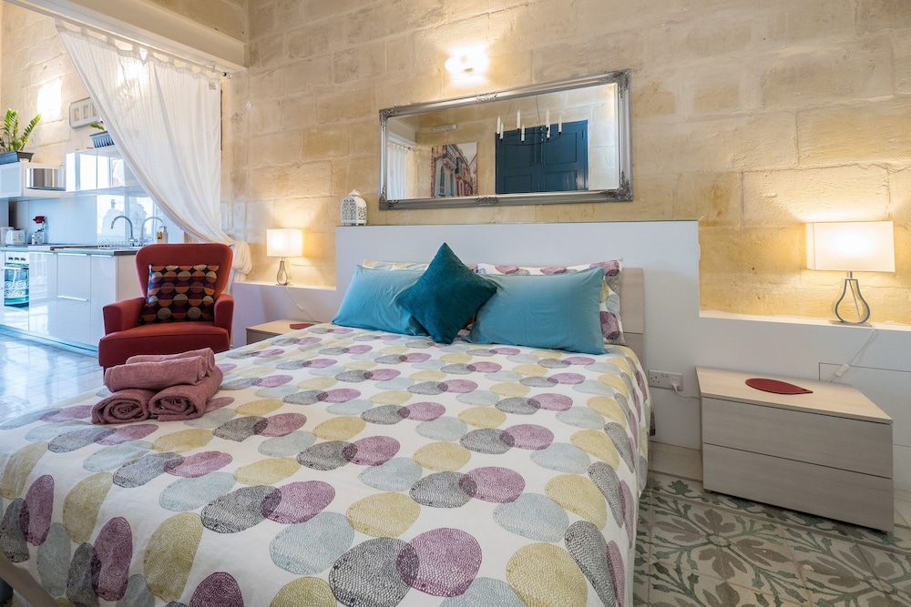 Valletta City Gate Apartment view 4