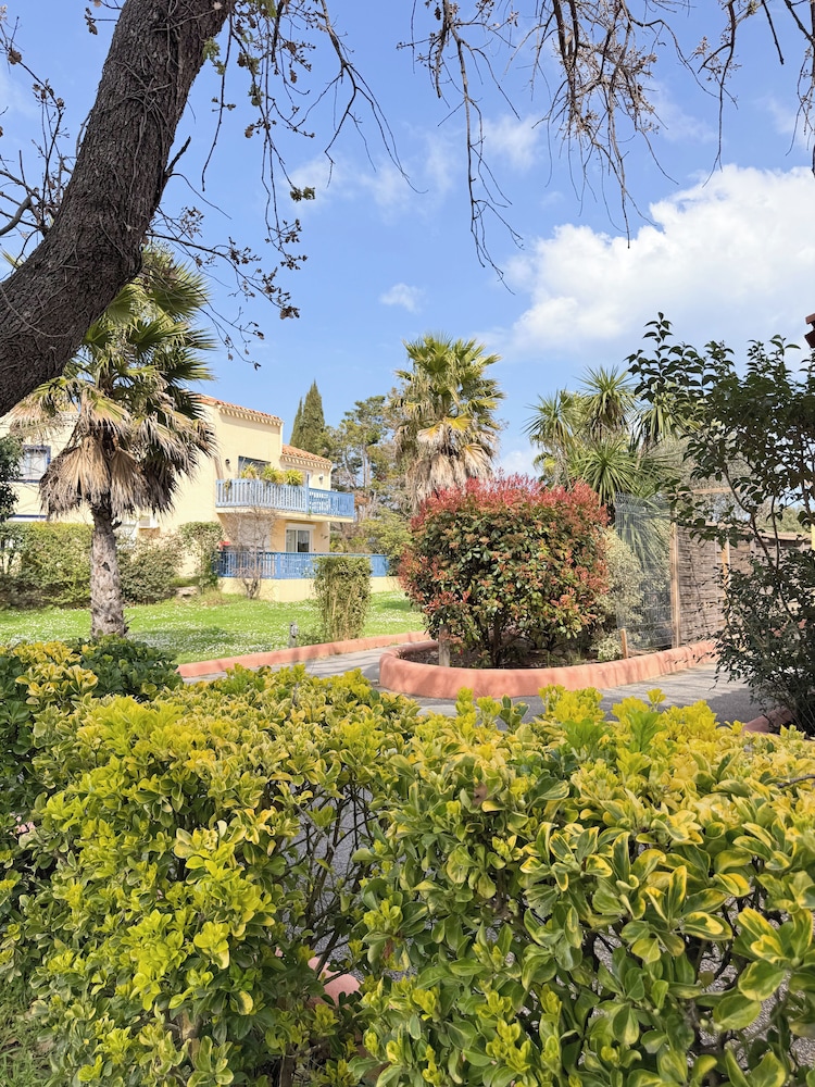 Malibu Village