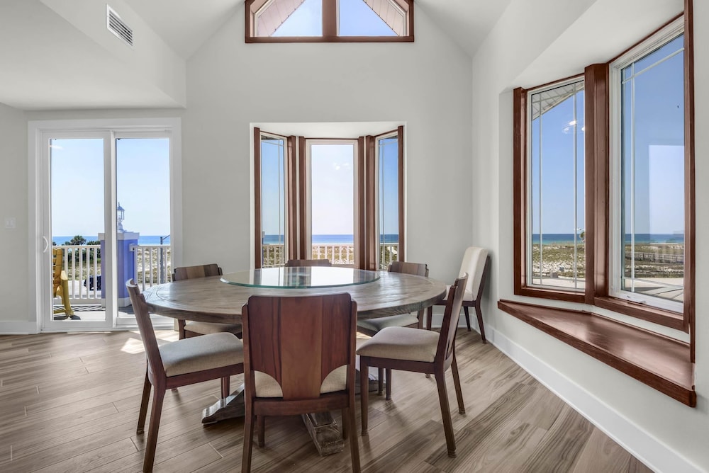 The Gulfview Grandeur