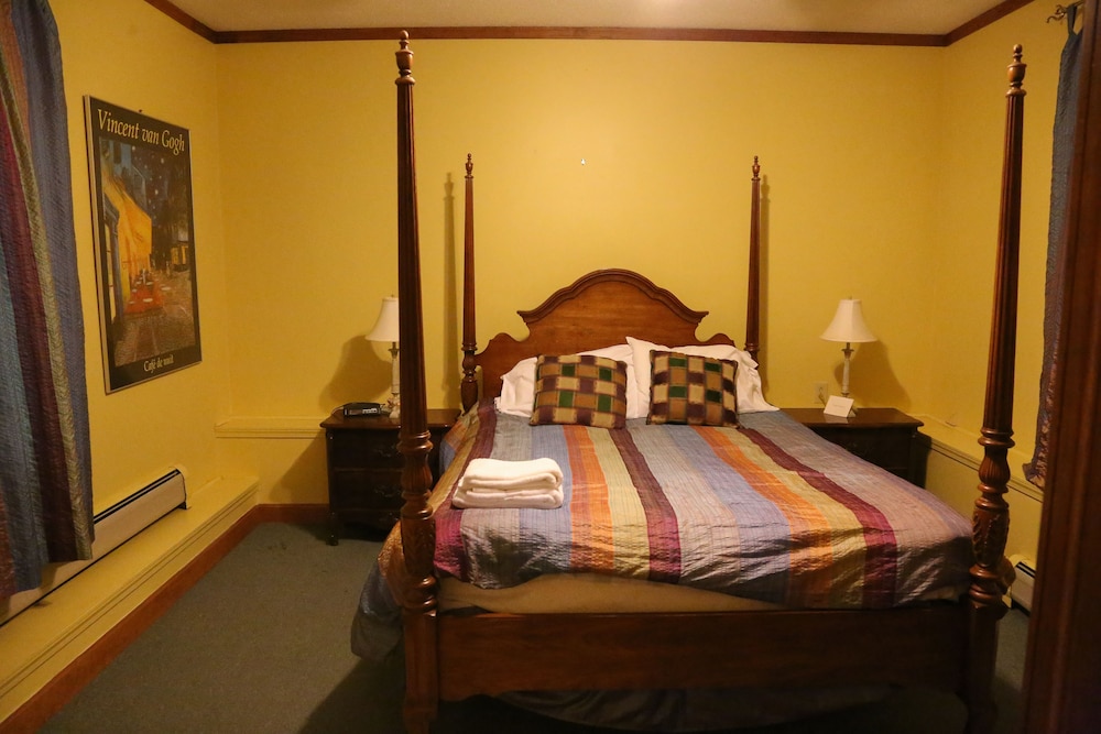 Plymouth Vacations - Salt Ash Inn - Property Image 141