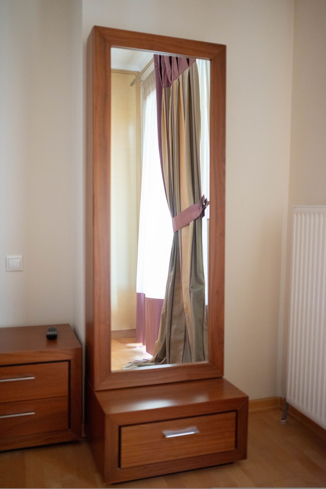 Home Sweet Home Trikala Town