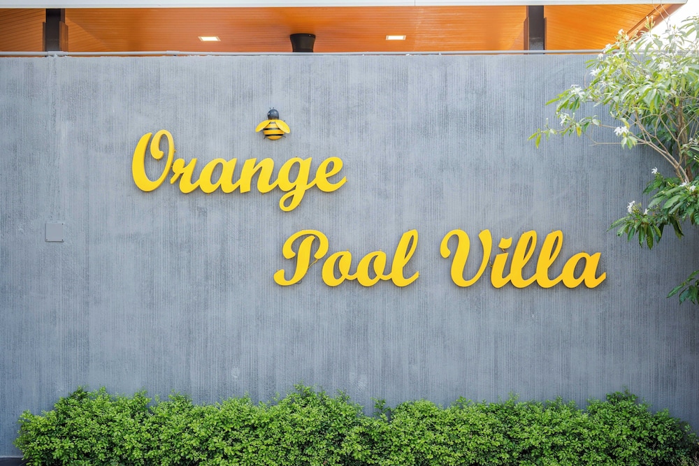 Orange Private Pool Villa, Near Cham Am Beach