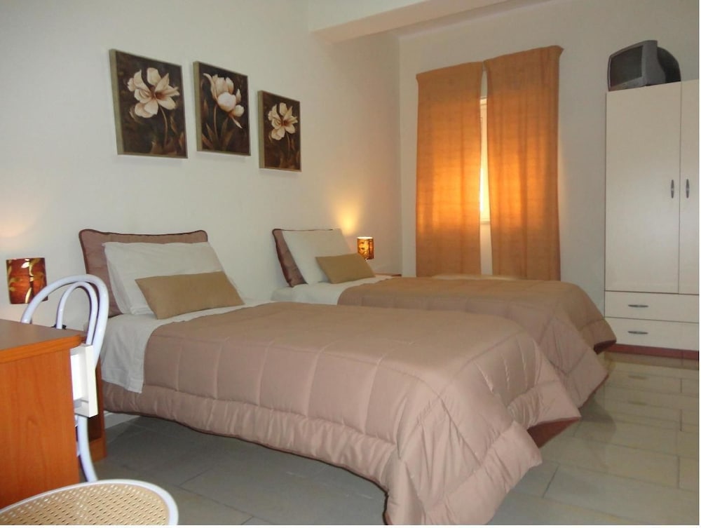 B&B Emmanuel