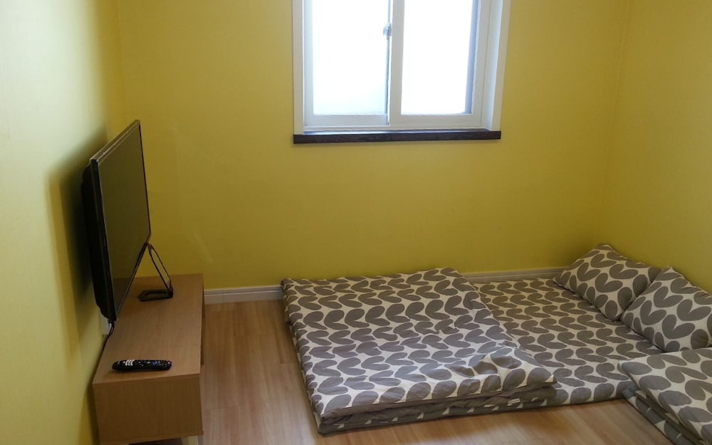 Photo 29