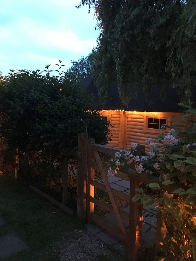 Photo 34
