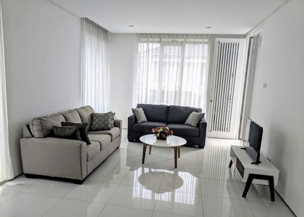 Villa Nirwana Syariah