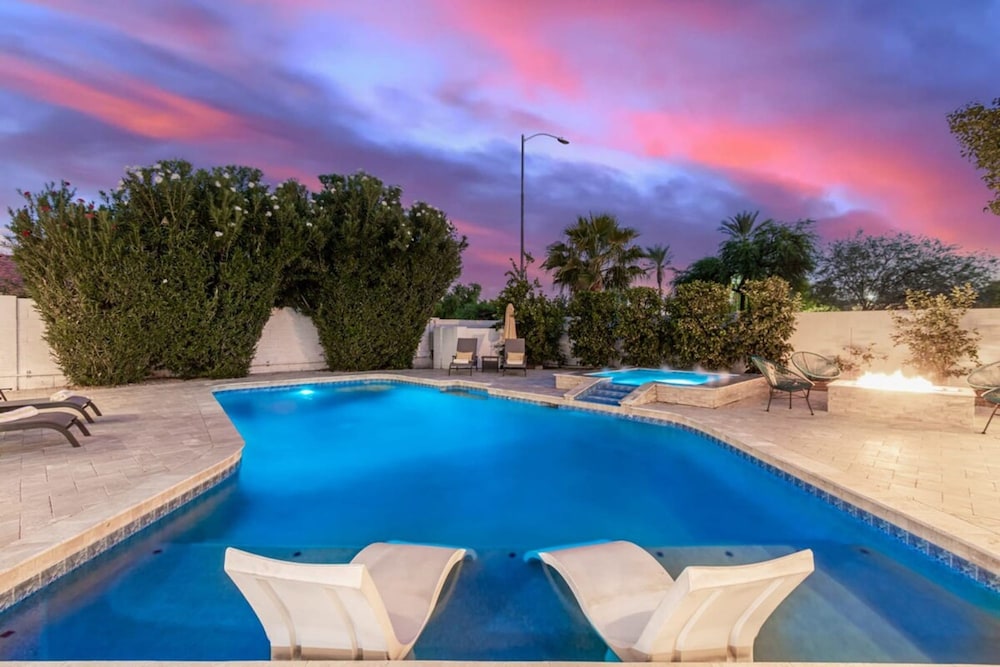 Tequila Time Retreat Custom Pool Spa Dogs OK