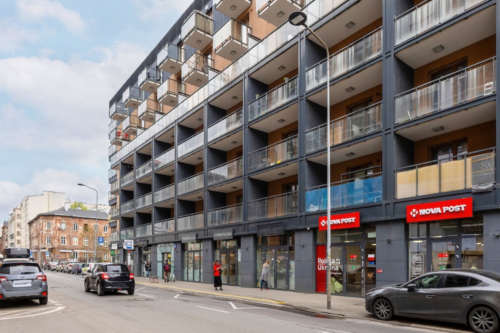 Studio Near The PGE Stadium by Renters