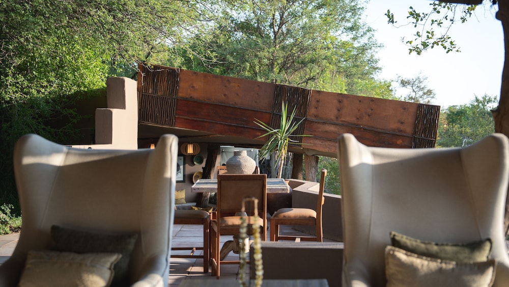 Mashatu Lodge - Mashatu Game Reserve
