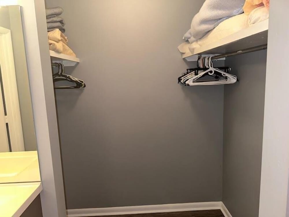 Sea Grove 2 Bedroom Condo by Redawning