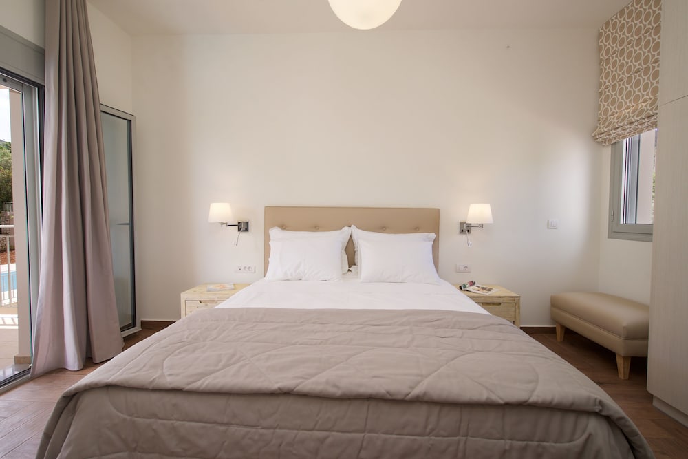 Amarianos Villas photo 2