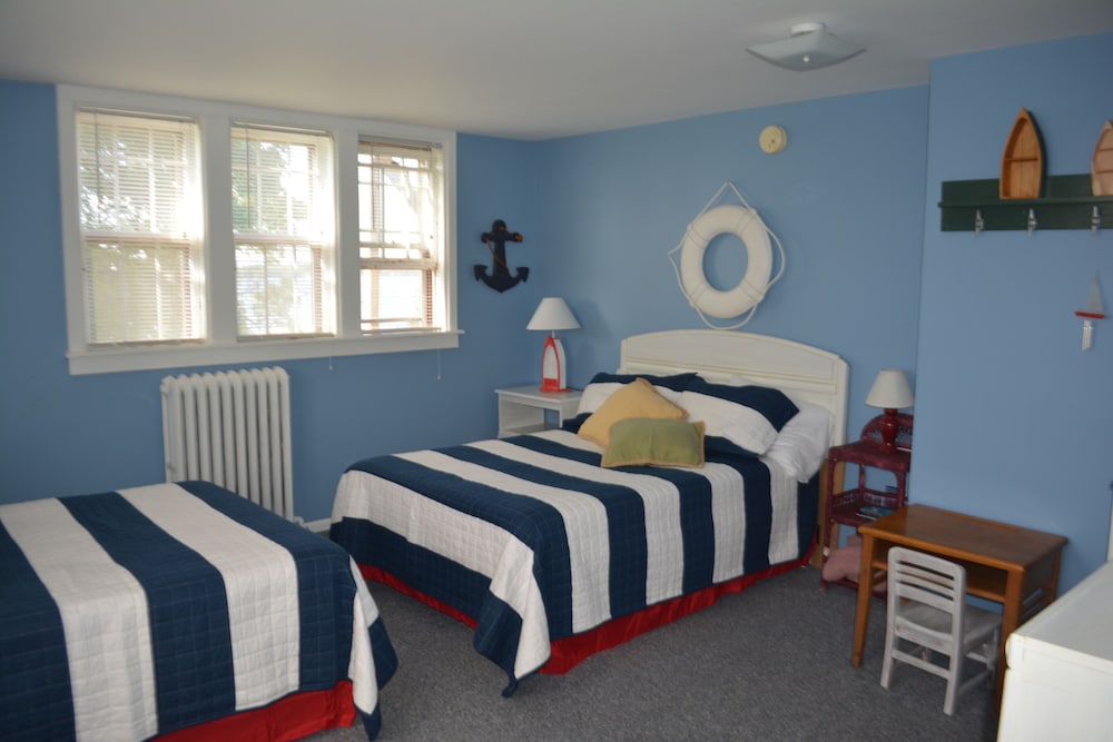 Chateau Country Inn - Property Image 19