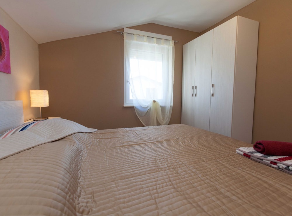 Beachfront Apartments for Relaxing Getaways in Crikvenica