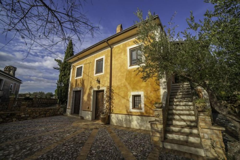 Agriturismo Fonte di Maroglio view 3