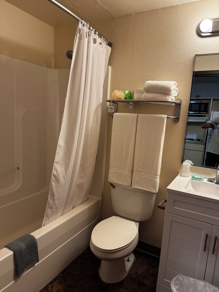 BEST STUDIO INN