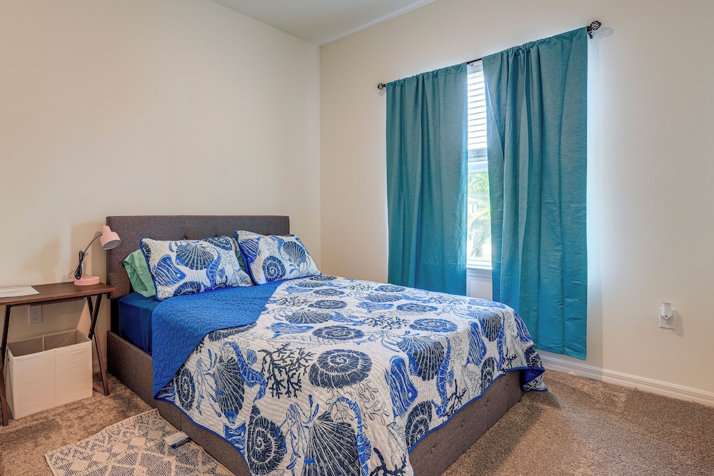 Spacious Home Near Dtwn Psl: Travel Nurses Welcome