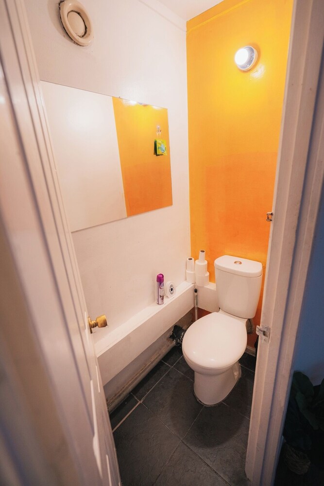 London Luxury Flat - Upper Whistler Walk