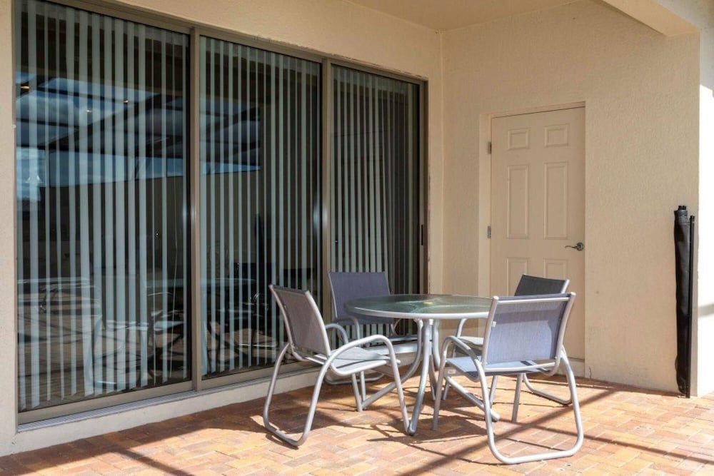 Amazing 5BR Private Pool Lakeview Near Disney