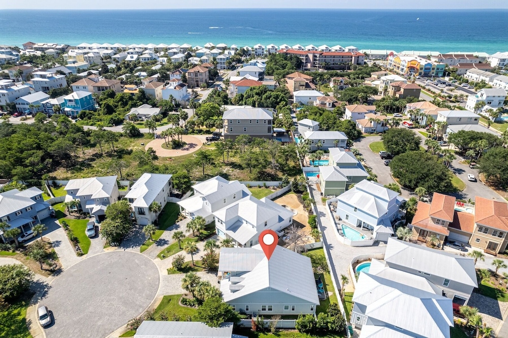 Resting Beach Place 4 Bedroom Home by RedAwning view 5