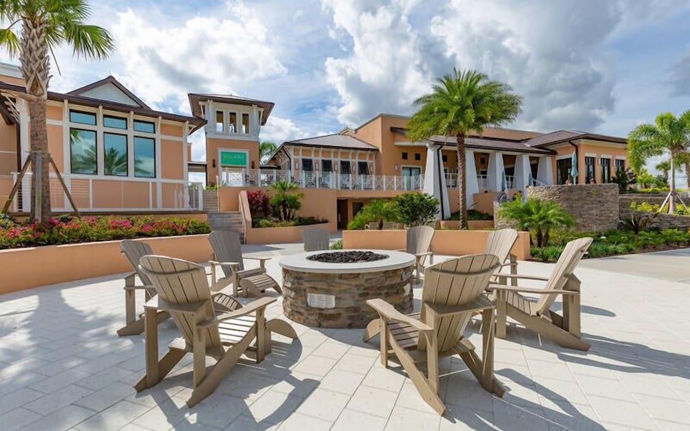 Orlando Getaway 6BR Home w Pool Near Disney