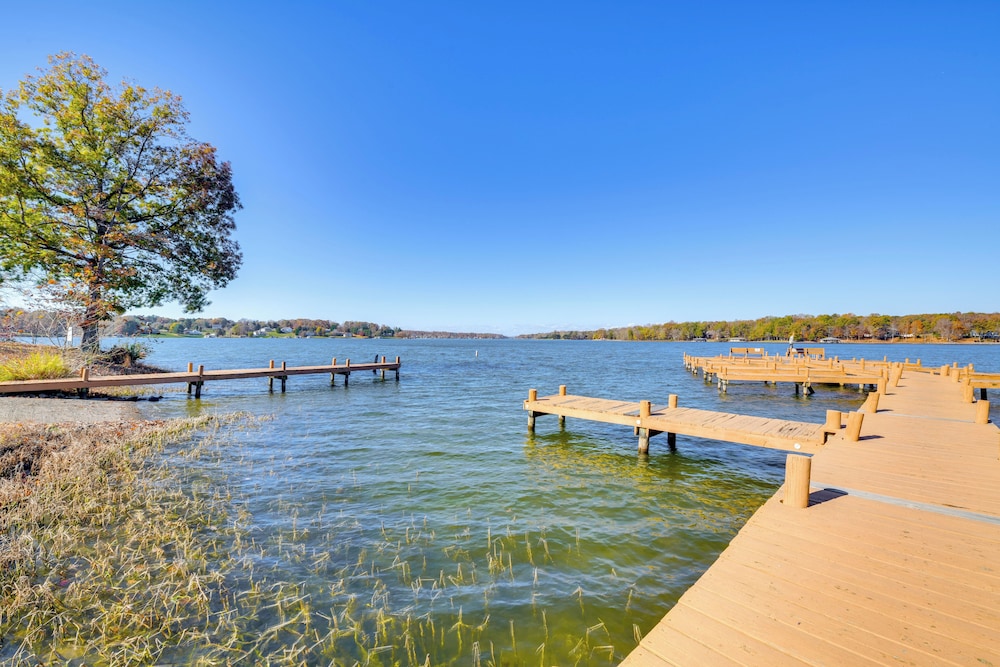 Boat, Fish & Explore Lake Anna! Home 1 Mi to Water