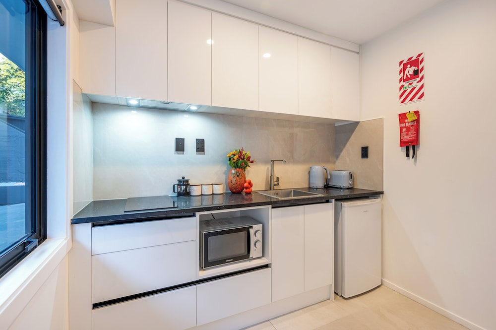 Luxe Suites and Apartments
