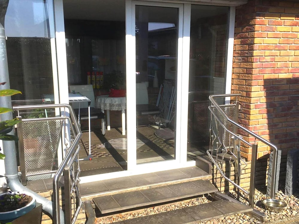 Snug Apartment in Grevesmuhlen With Terrace