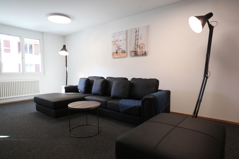 Nest -  Elsastrasse