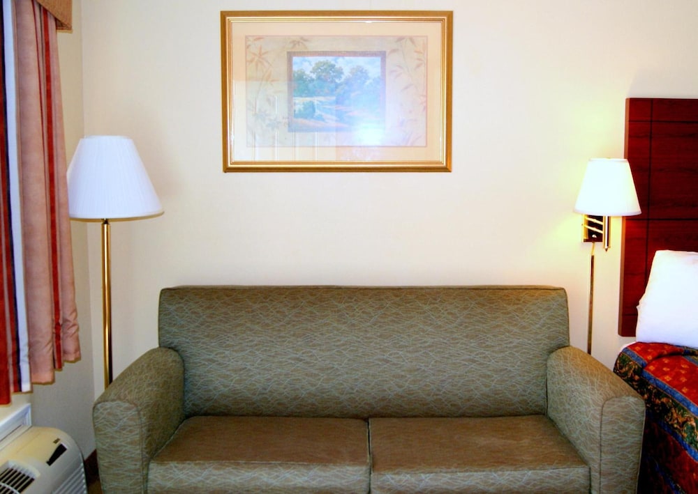 Red Carpet Inn