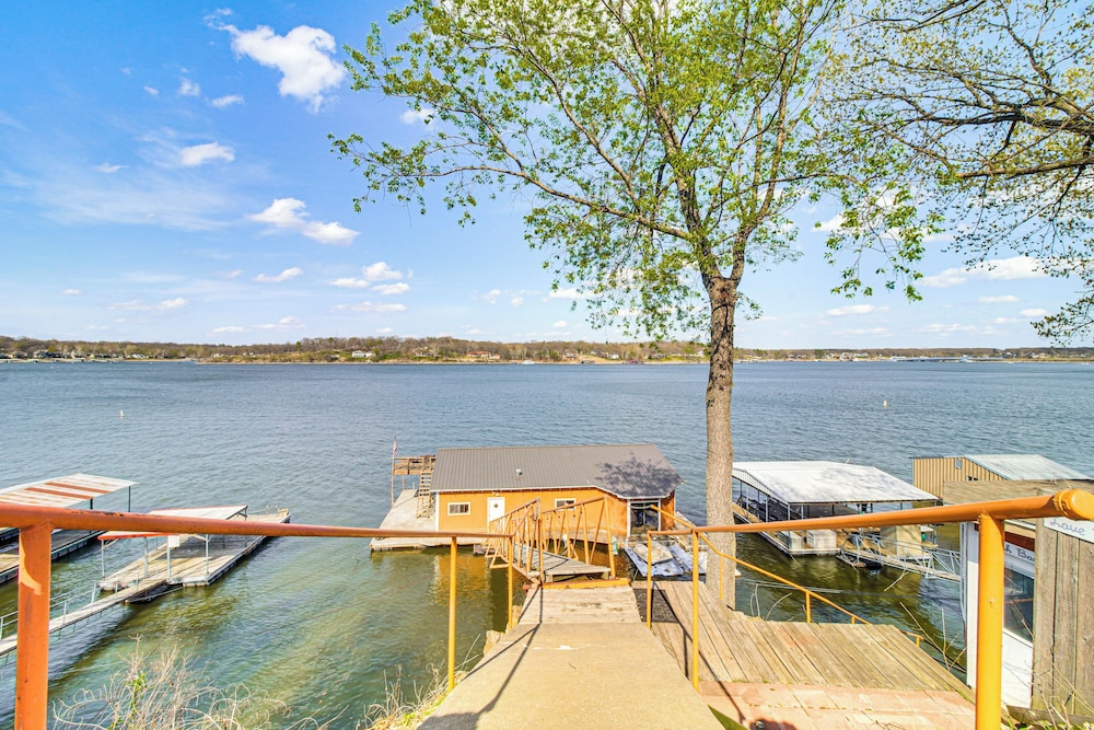 Grove Lake House w/ Boat Dock & Outdoor Spots!