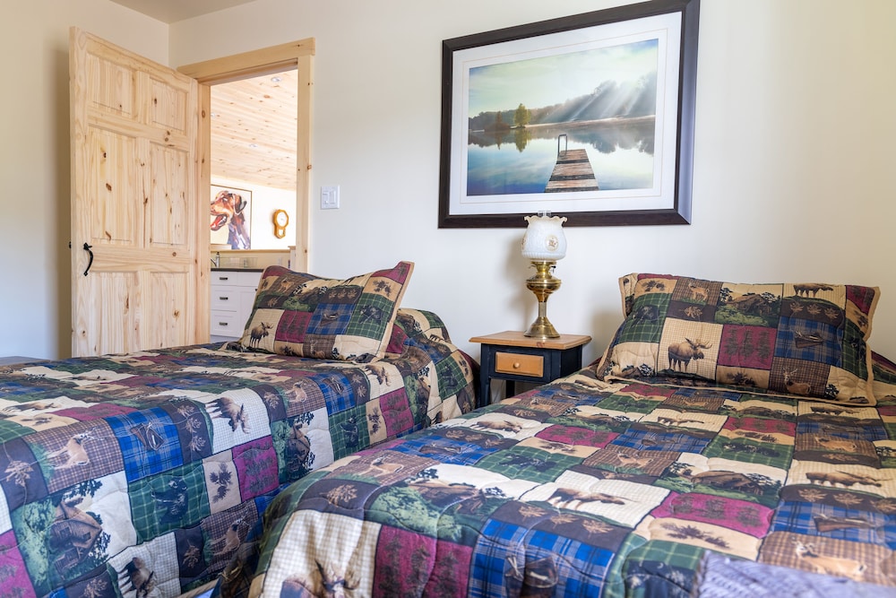 Woodhaven Country Lodge view 3
